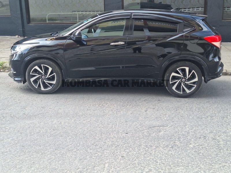 Honda Vezel Rs