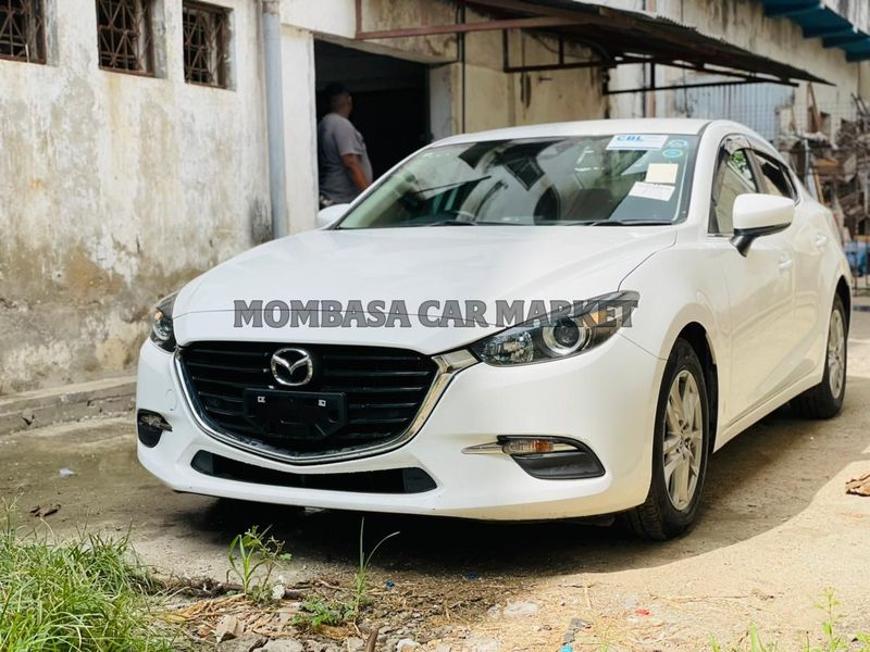 Mazda Axela