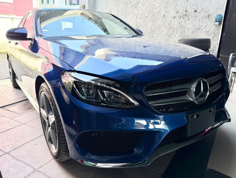 Mercedes Benz C200