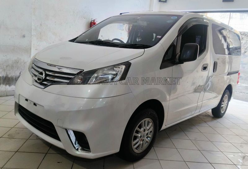 Nissan Nv200