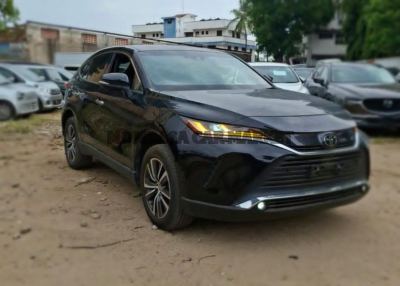 Toyota Harrier  Z premium
