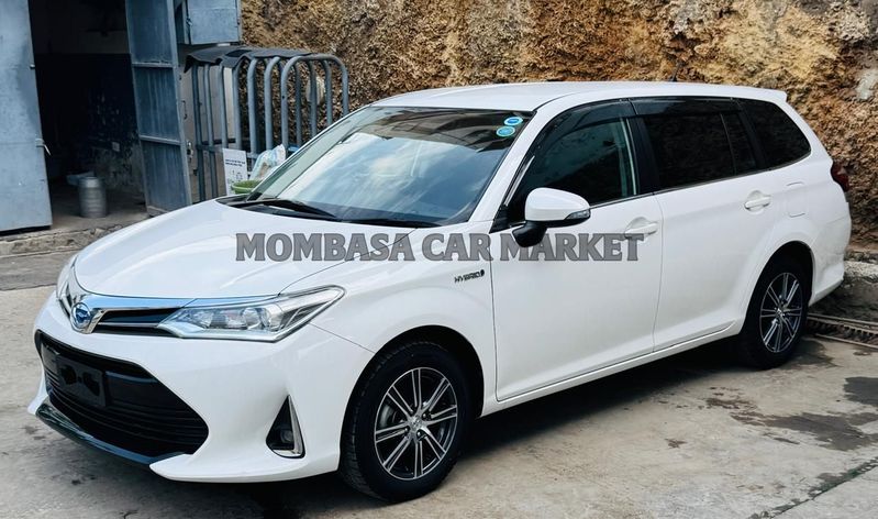 Toyota COROLLA FIELDER G HYBRID