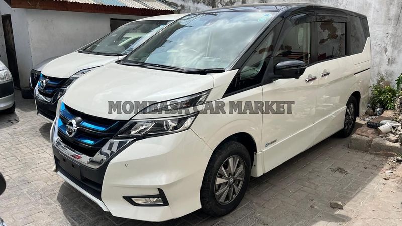 Nissan SERENA HIGHWAY STAR e-POWER