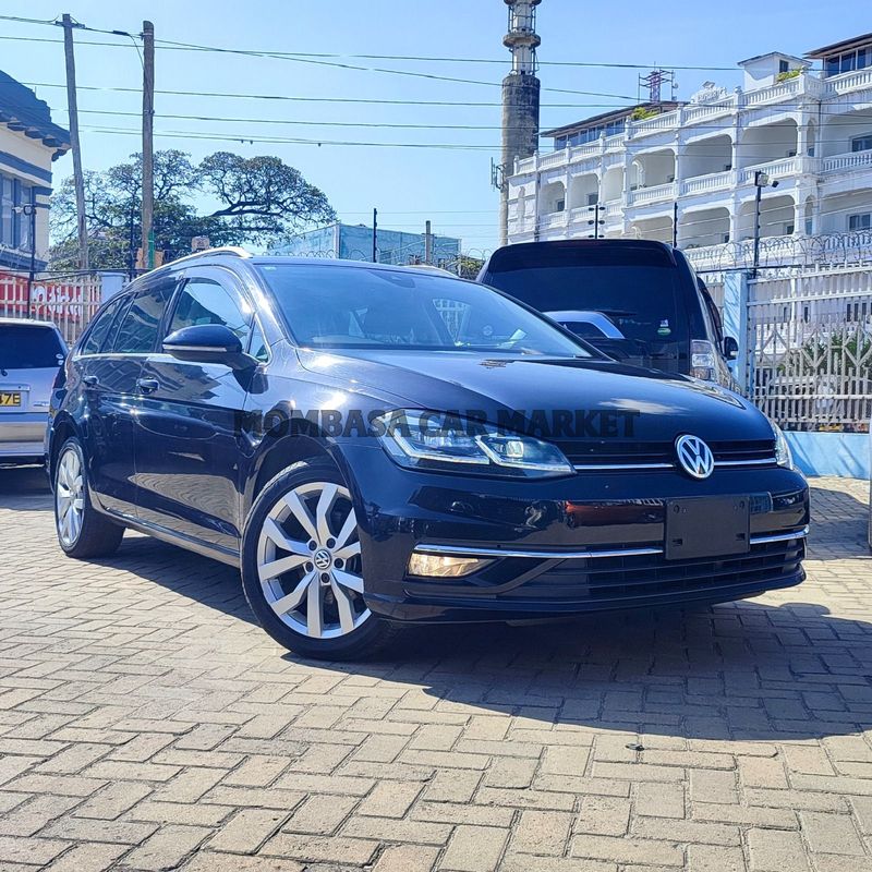 Volkswagen GOLF VARIANT TSI