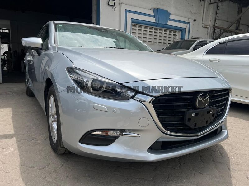 Mazda Axela sports