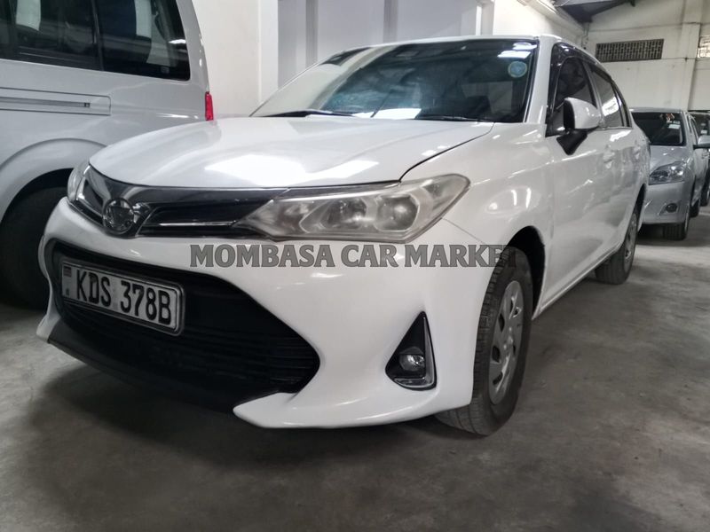 Toyota Axio NON Hybrid