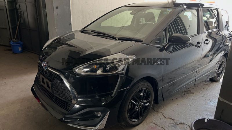 Toyota Sienta