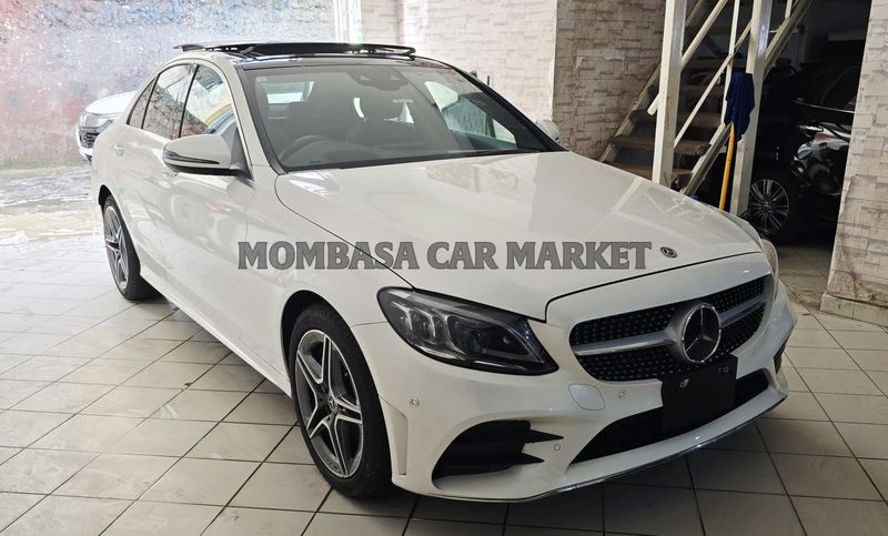 Mercedes E200