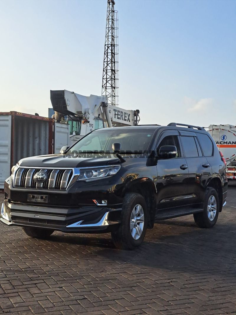 Toyota Landcruiser Prado TX