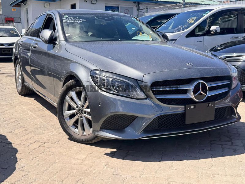 Mercedes C200