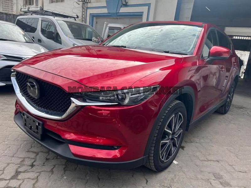 Mazda Cx5  with SUNROOF