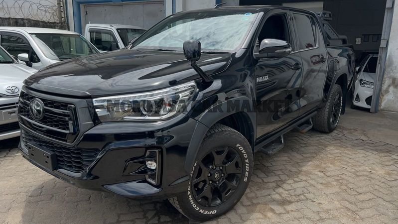 Toyota Hilux Double Cab