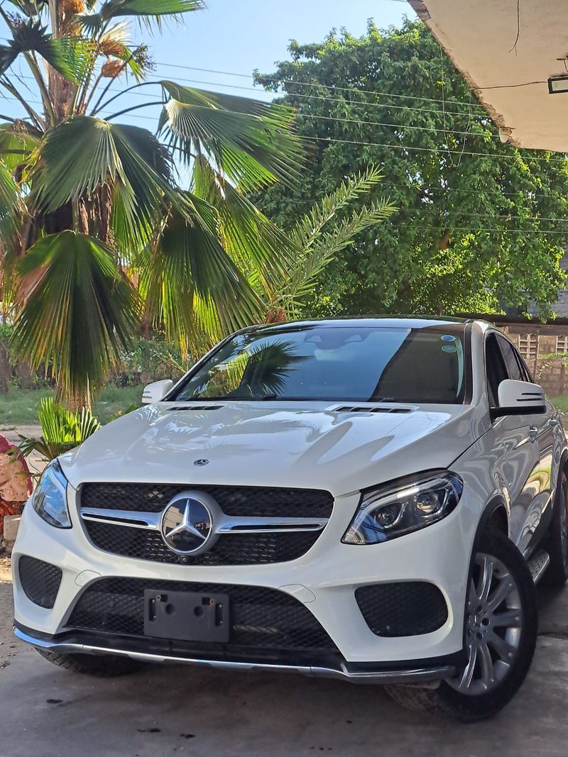 Mercedes Mercedes-Benz GLC 350d