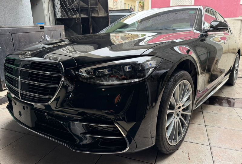 Mercedes Benz S500
