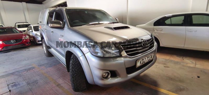 Toyota Hilux Double Cab