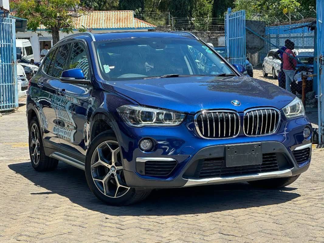 BMW X1 x-DRIVE 18d