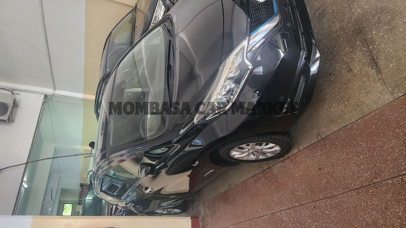 Nissan NOTE E POWER