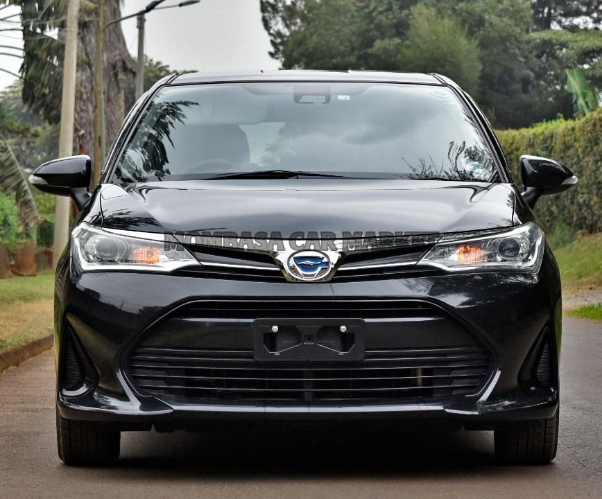 Toyota fielder hybrid