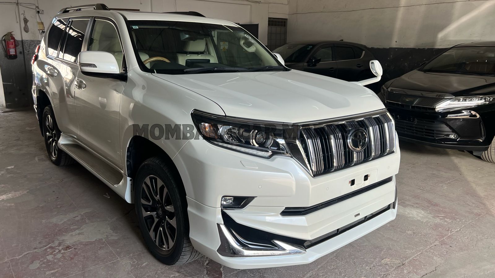 Toyota Landcruiser TX-L