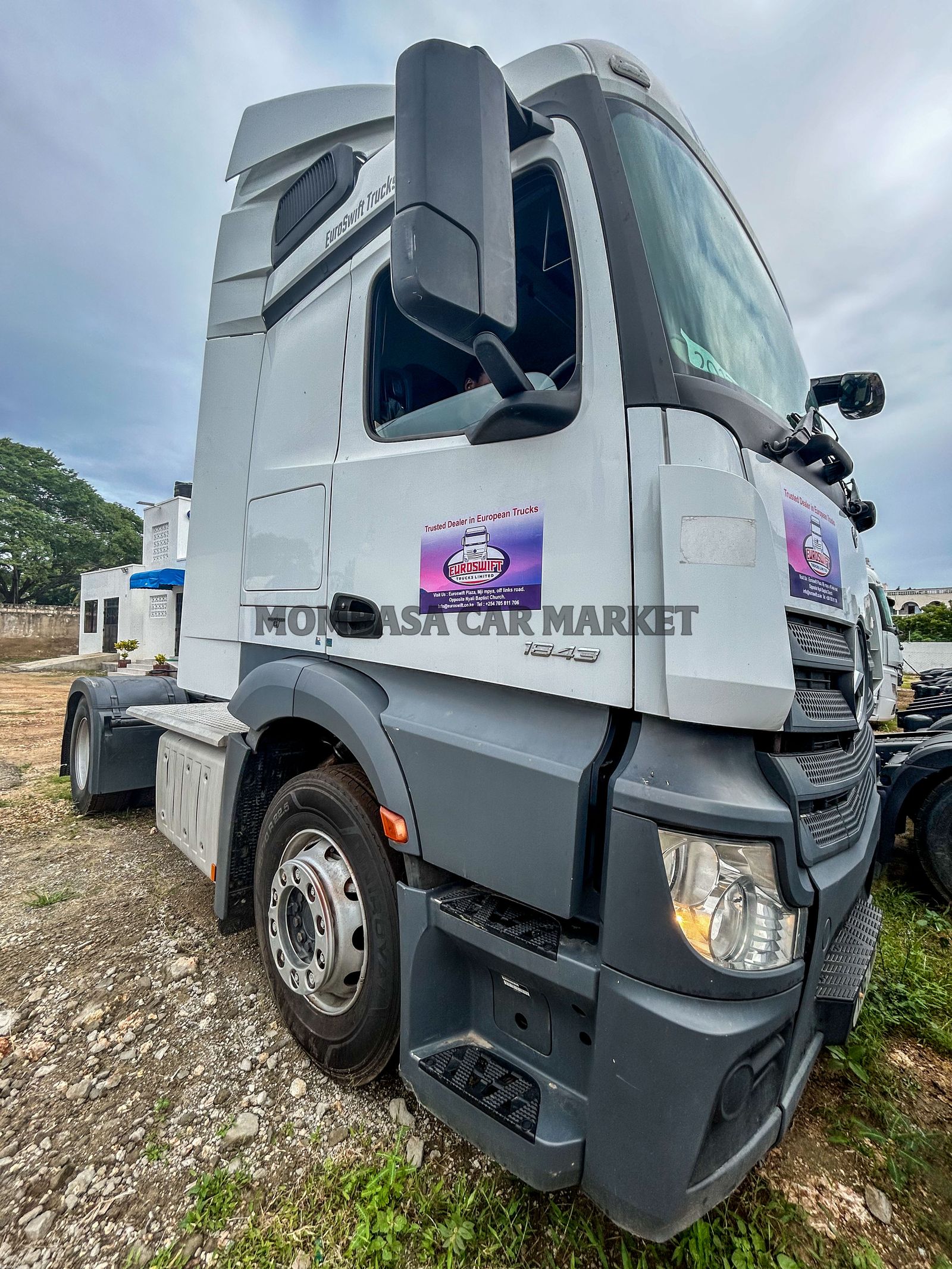 Mercedes Actros 1843