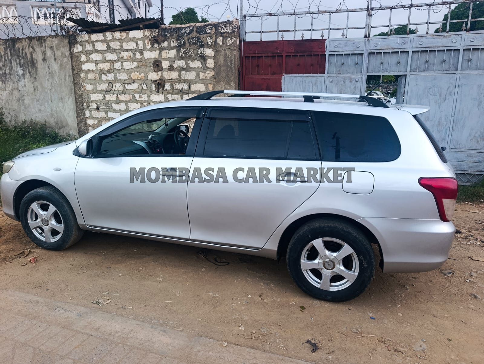 Toyota Fielder