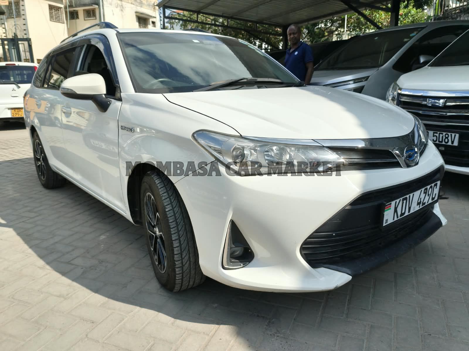 Toyota Fielder