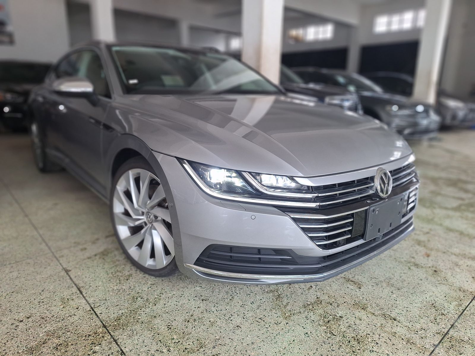 Volkswagen ARTEON ELEGANCE
