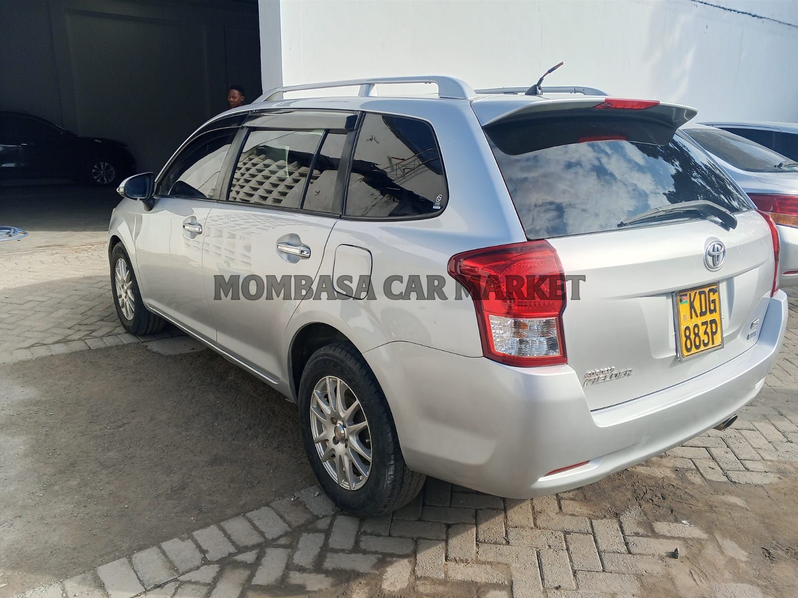 Toyota Fielder
