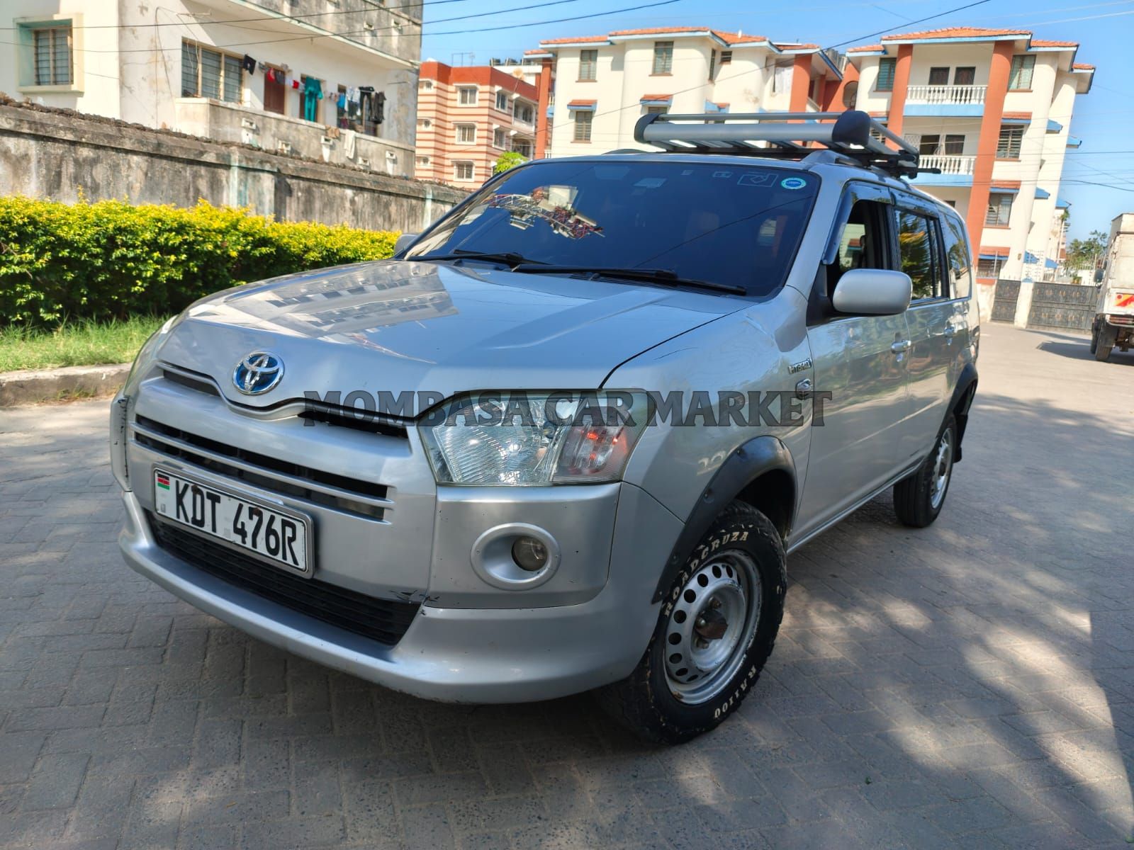 Toyota Probox Hybrid GL