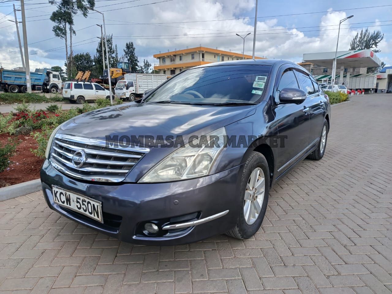 Nissan Teana