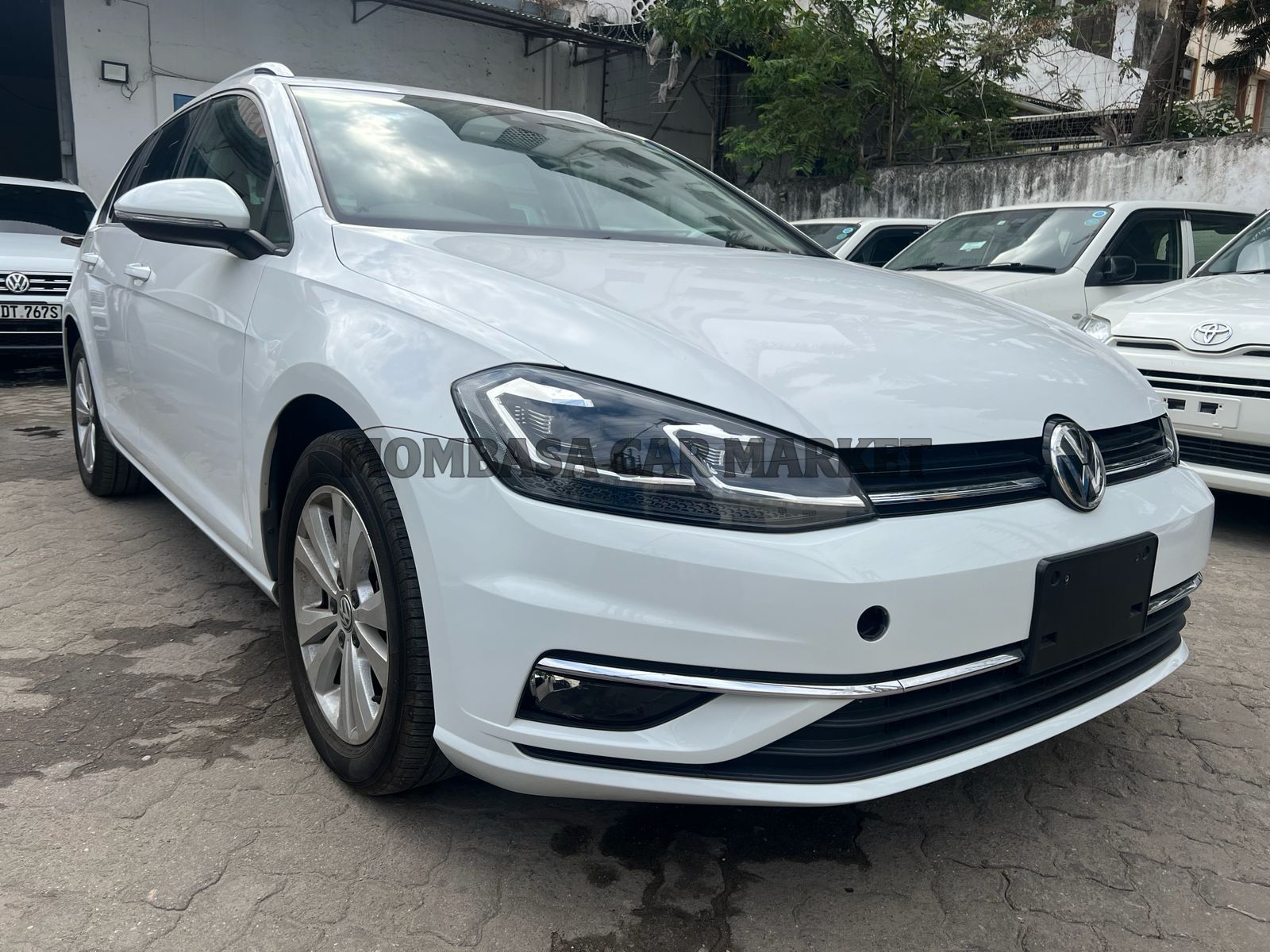 Volkswagen GOLF VARIANT TSI