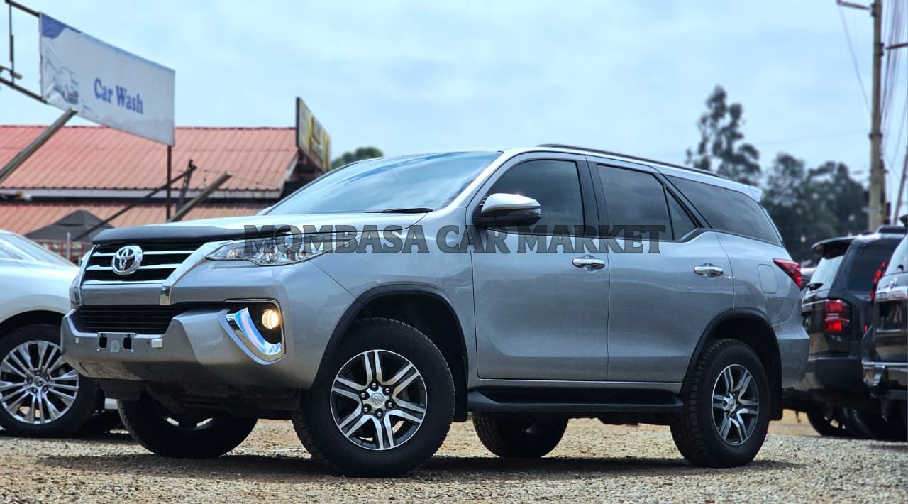 Toyota Fortuner