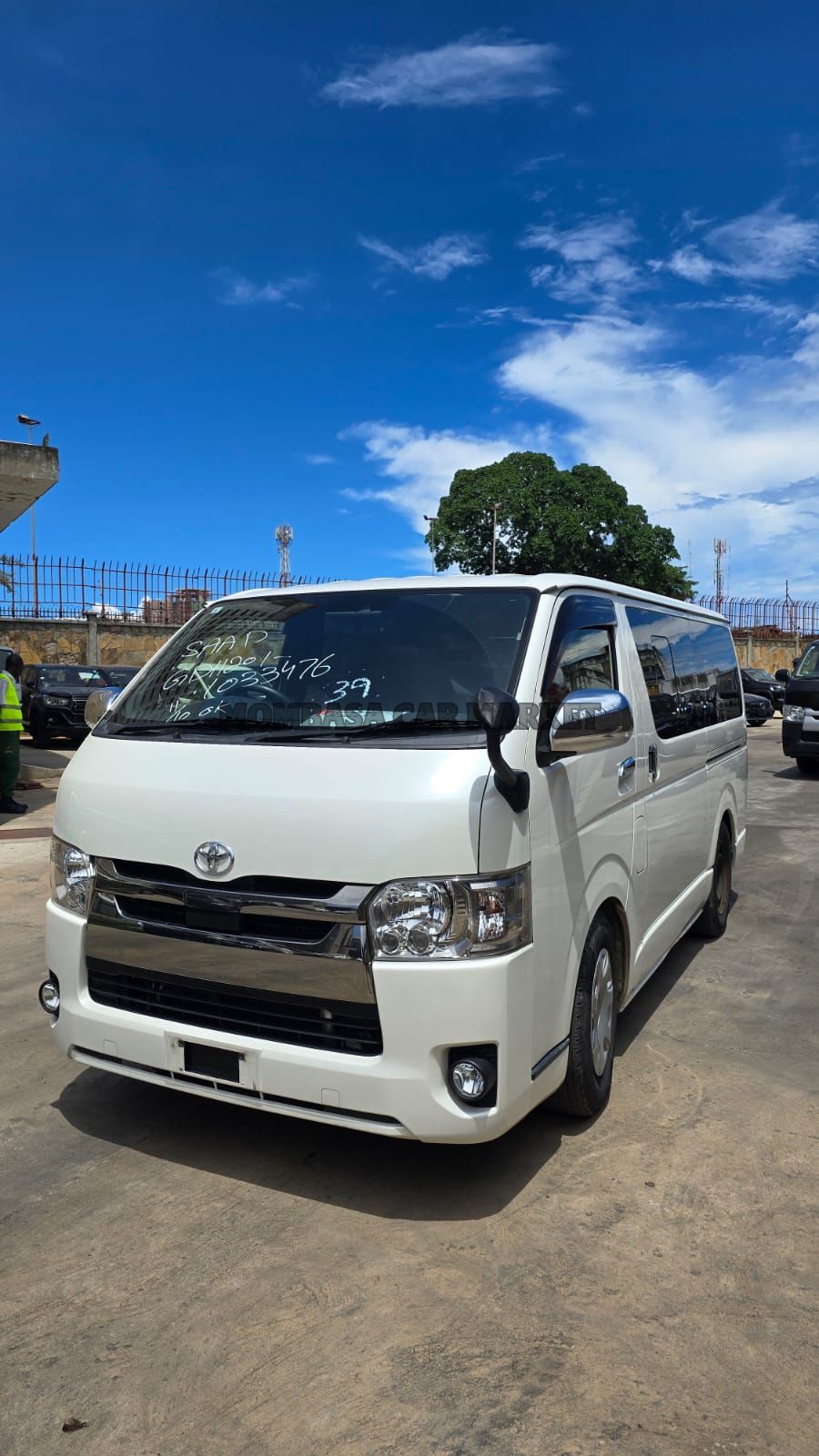 Toyota Hiace 7l