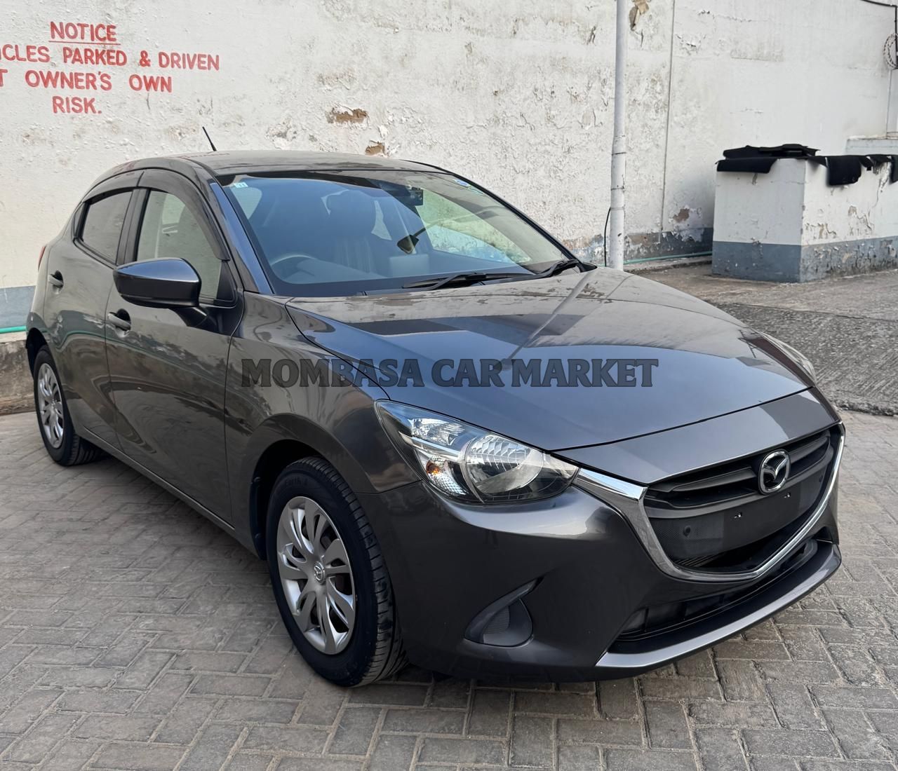 Mazda DEMO XD  UTILITY PKG