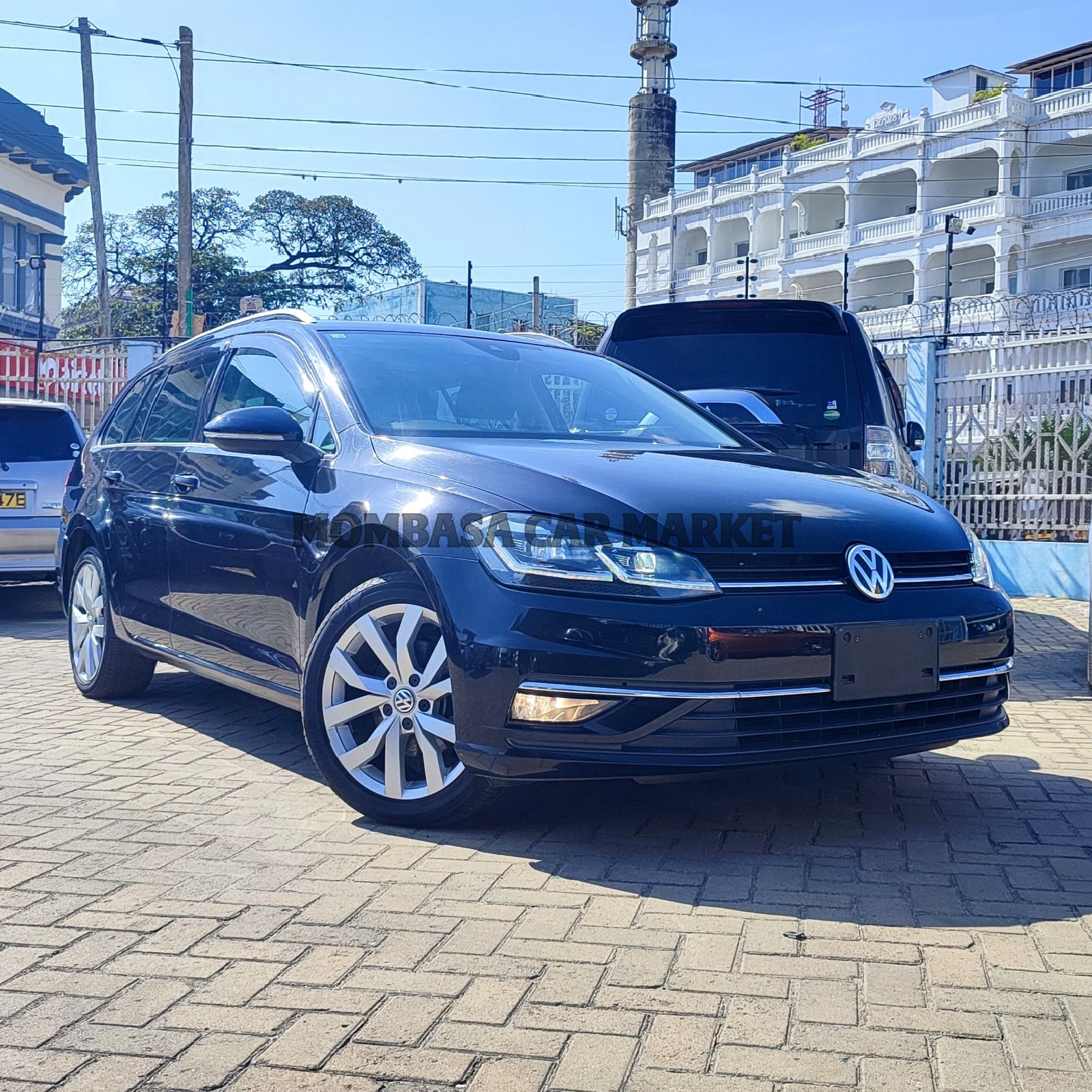 Volkswagen GOLF VARIANT TSI