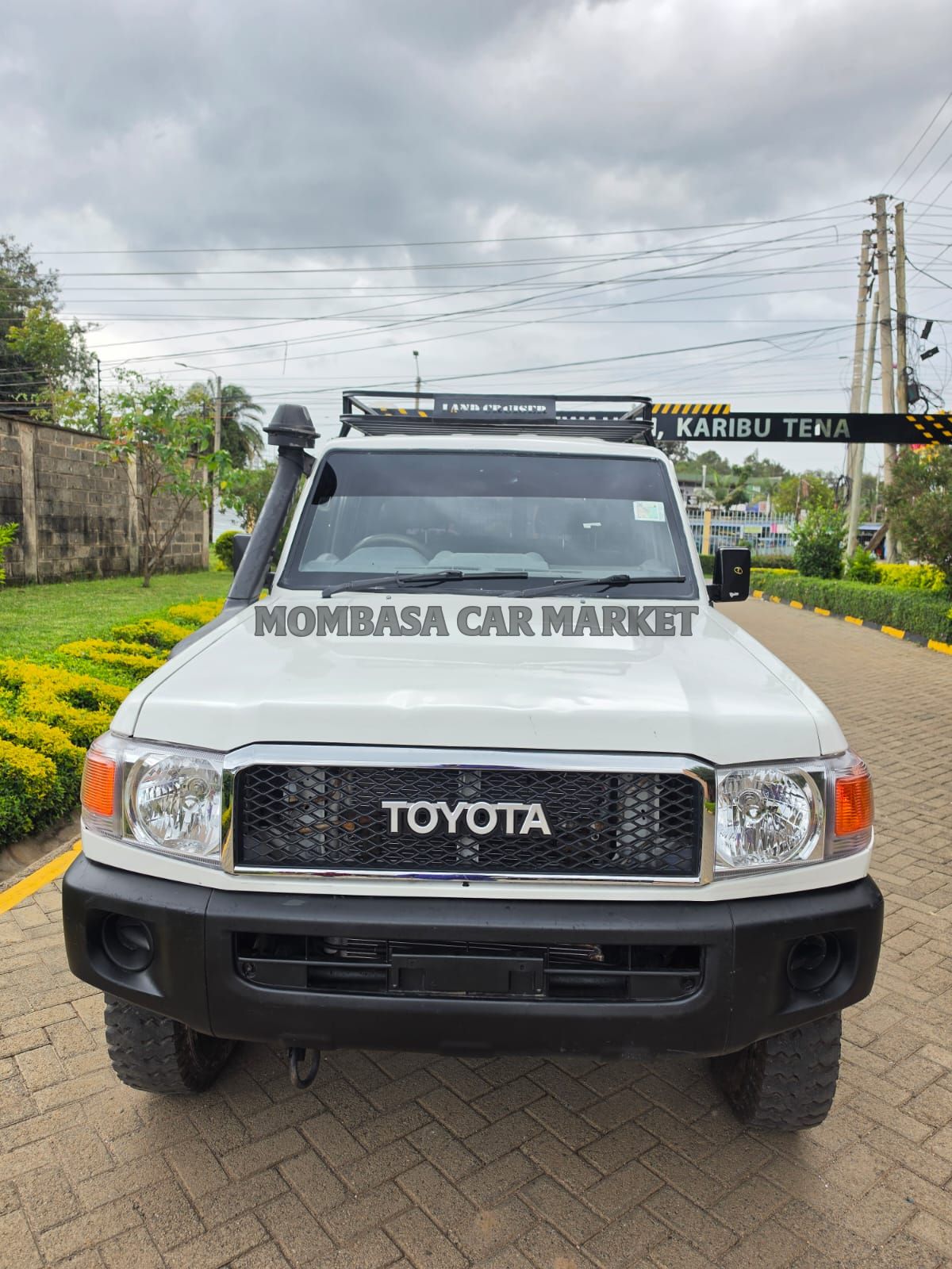 Toyota Land cruiser hard top