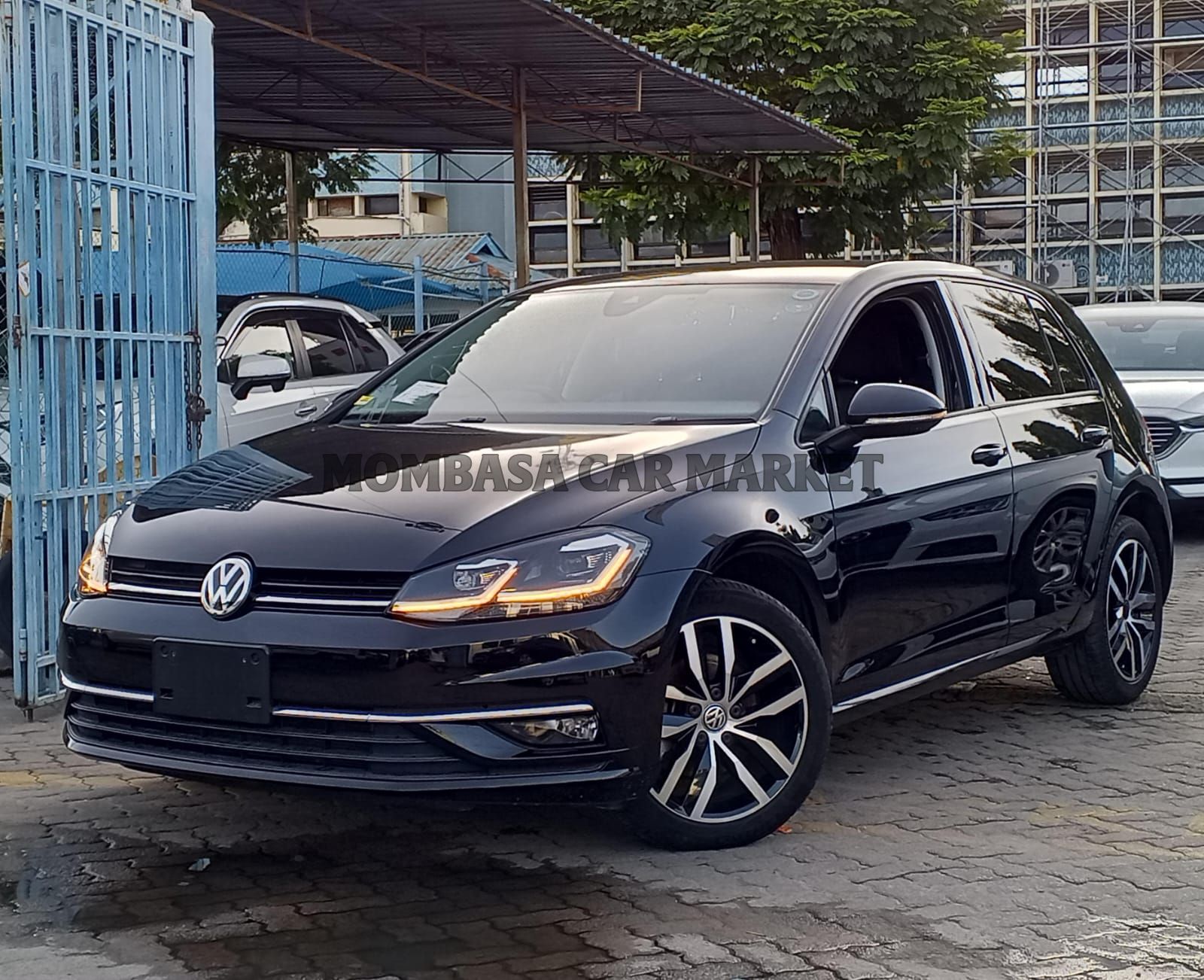 Volkswagen Golf TSI