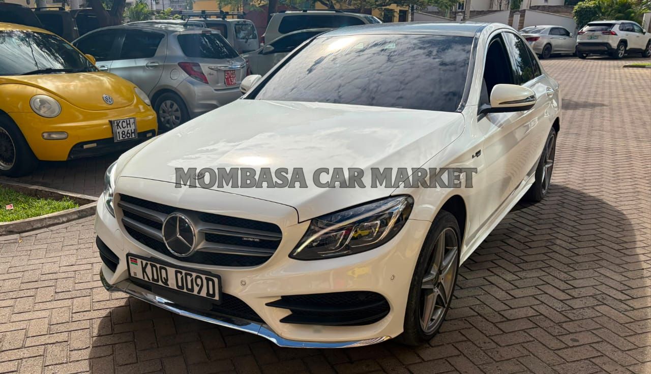Mercedes C200