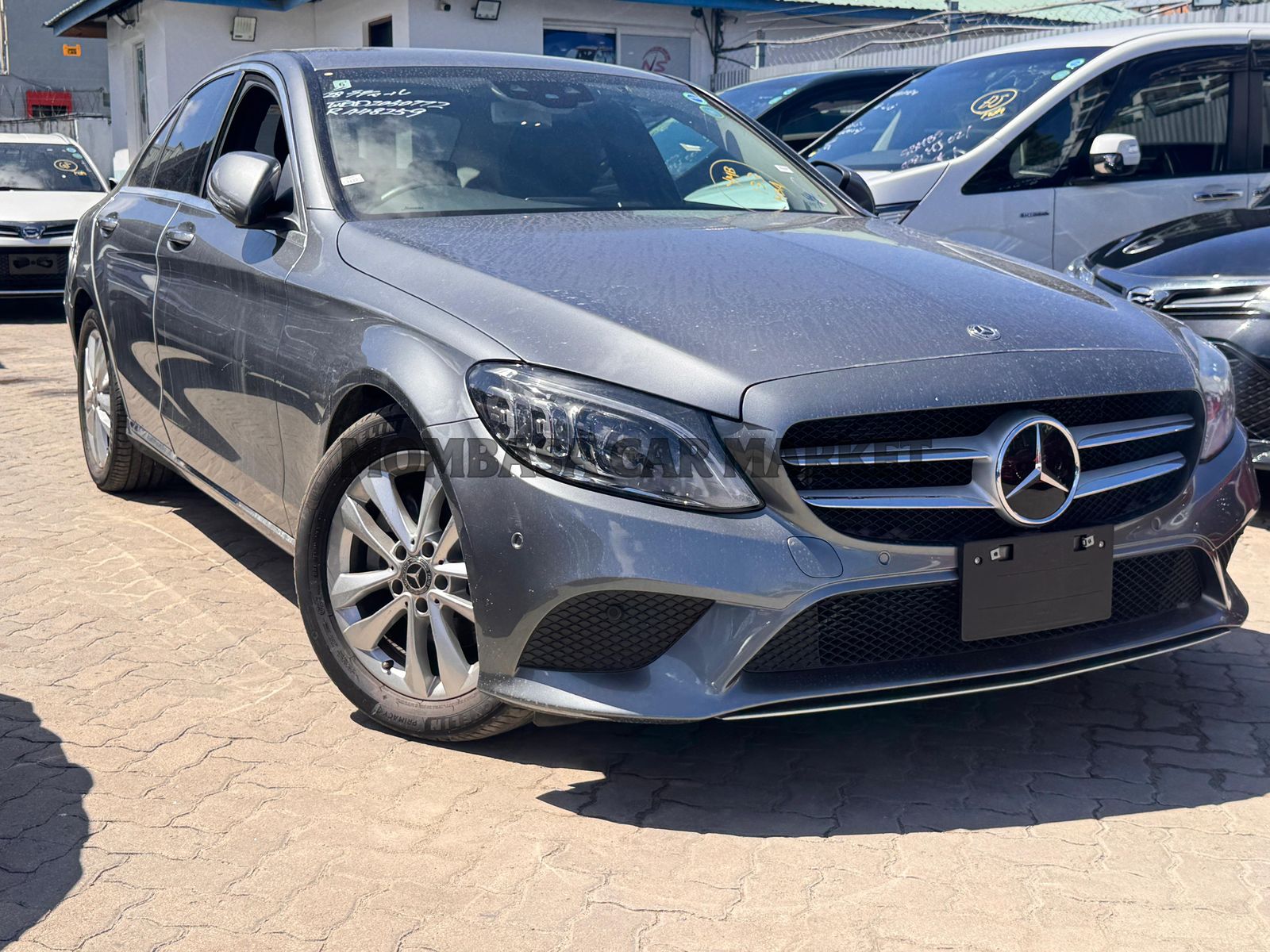 Mercedes C200