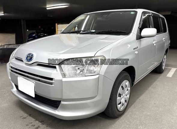 Toyota Succeed TX Hybrid