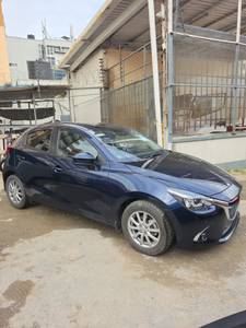 Mazda Demio XDL