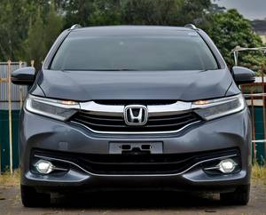 Honda fit shuttle