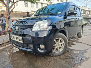 Toyota Sienta Non Hybrid