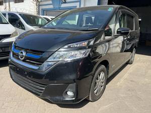 Nissan Serena e-POWER Hybrid