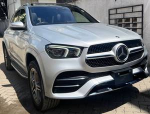 Mercedes BENZ GLE 450