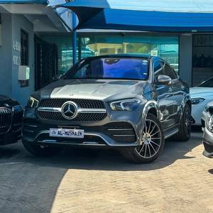 Mercedes Benz GLE 400D