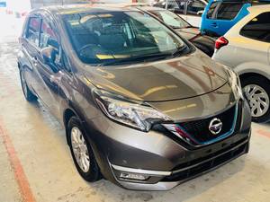 Nissan NOTE E POWER