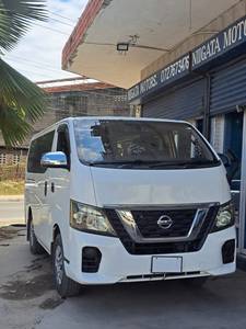 Nissan NV350