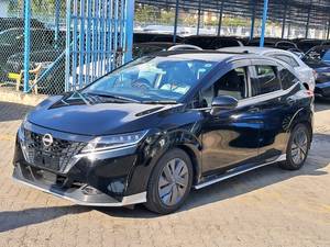 Nissan NOTE E POWER