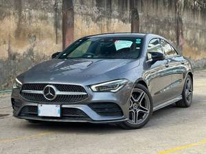 Mercedes Benz CLA 200d